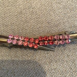 Barrettes/hair clips